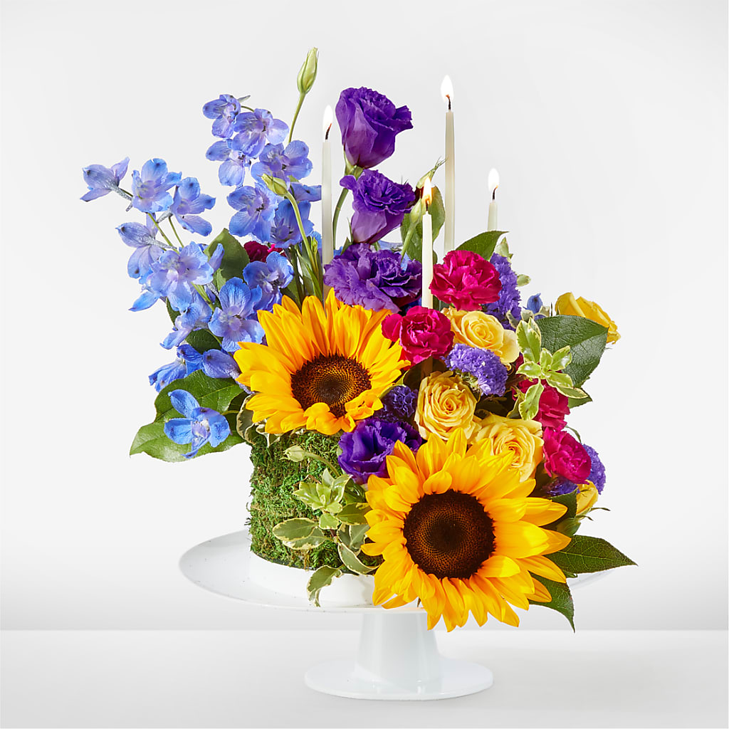 Star of the Day Floral Cake – Just Bloom, Elk Grove CA