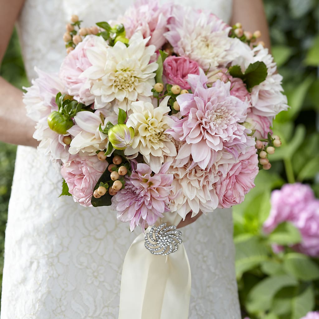 Heart's Promise Bouquet – Just Bloom, Elk Grove CA