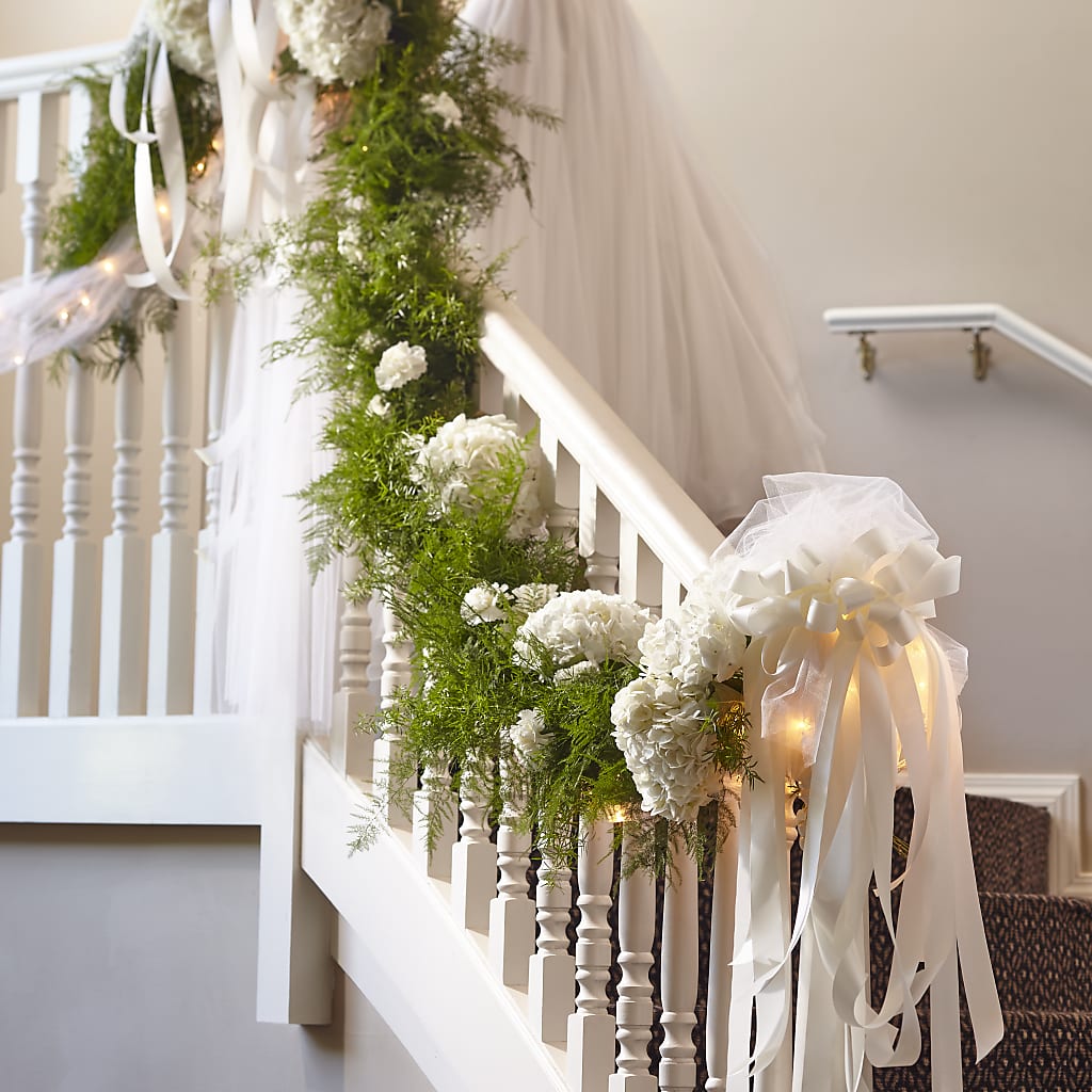 Champagne Dreams Garland – Just Bloom, Elk Grove CA