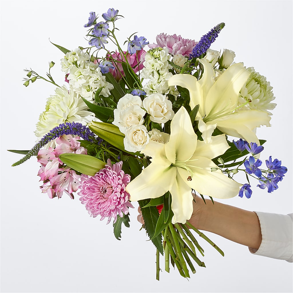 Winter Celebration Bouquet –  Just Bloom, Elk Grove CA