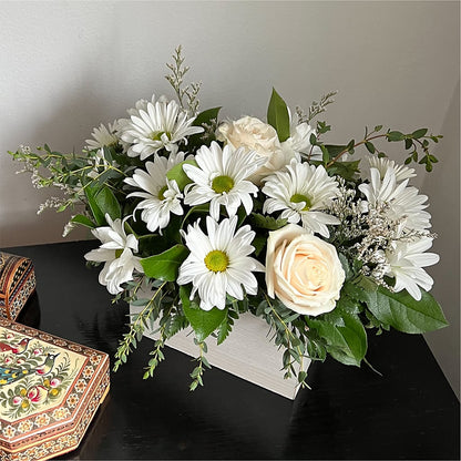 Fresh Linen Box Bouquet –  Just Bloom, Elk Grove CA