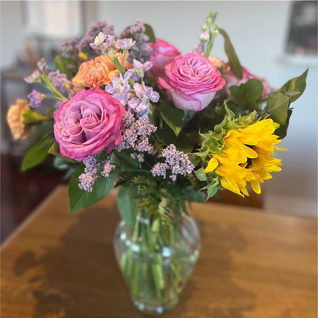 Yellow Brick Road Bouquet –  Just Bloom, Elk Grove CA