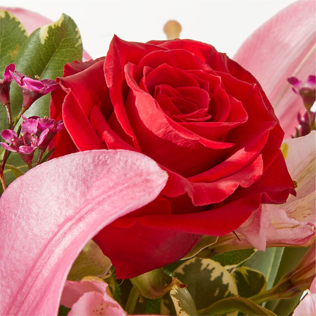 Lucky in Love Bouquet –  Just Bloom, Elk Grove CA
