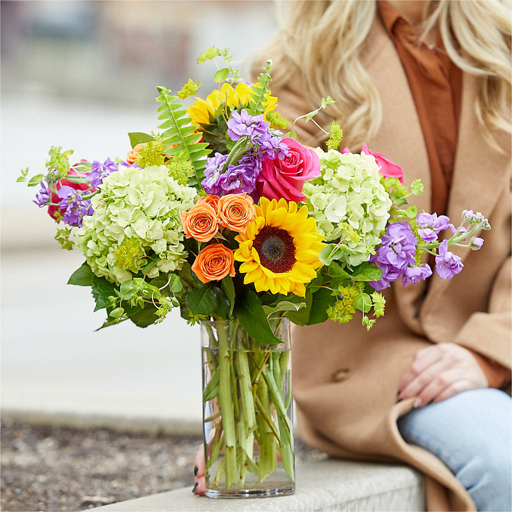 Vibrant Greetings Bouquet –  Just Bloom, Elk Grove CA
